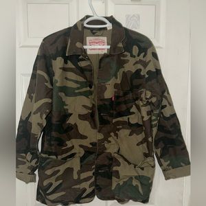 Vintage Levi’s jean jacket